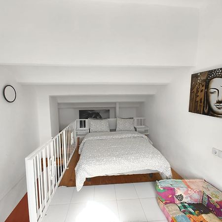 Studio Tipo Loft Con Vista Al Montgo Дения Екстериор снимка