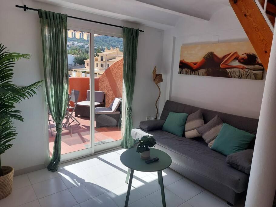 Studio Tipo Loft Con Vista Al Montgo Дения Екстериор снимка